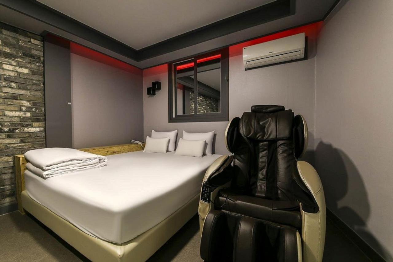 Amor Hotel Gimhae Exterior foto