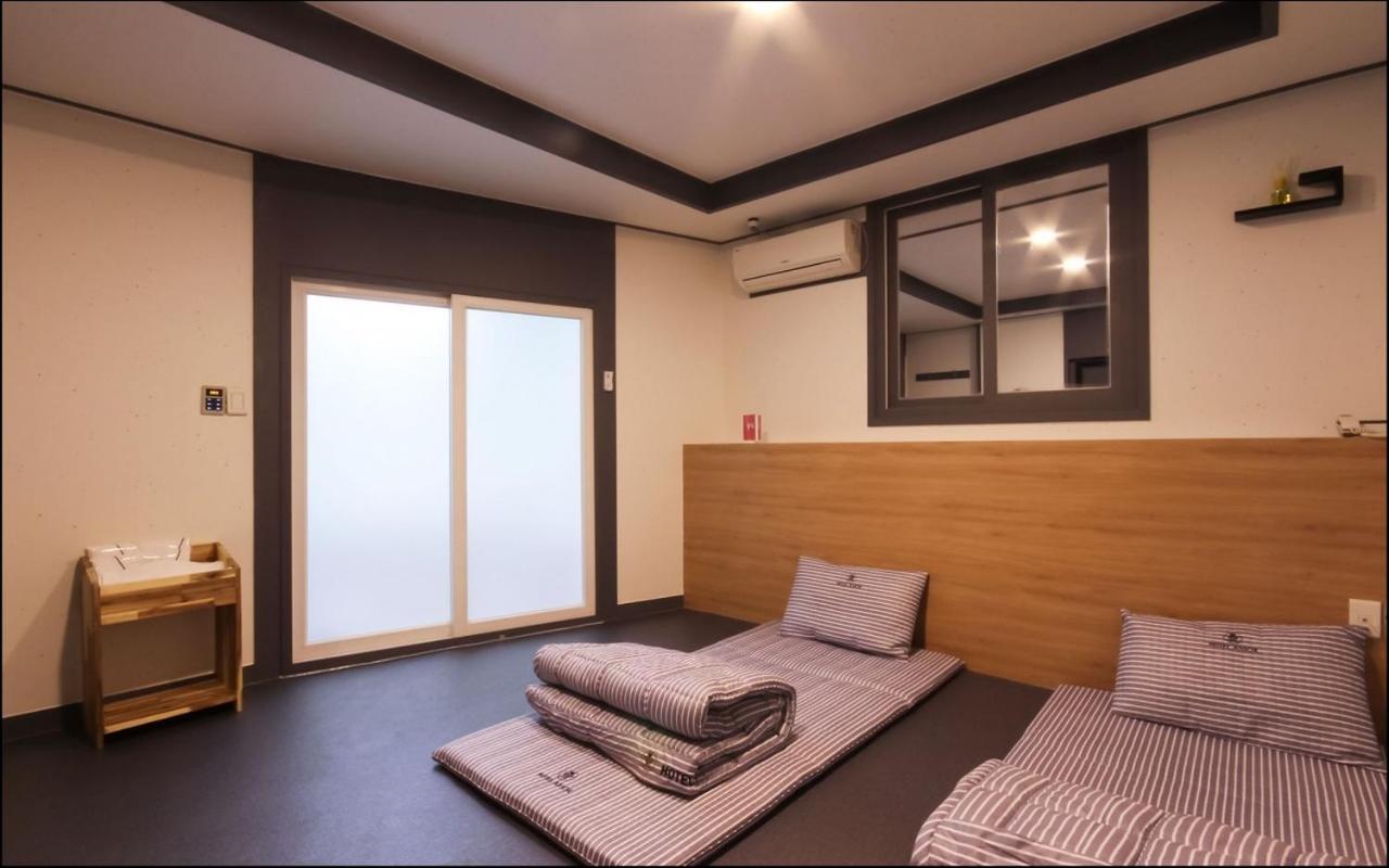 Amor Hotel Gimhae Exterior foto